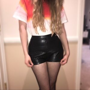 💥 PACSUN LEATHER SHORTS 💥